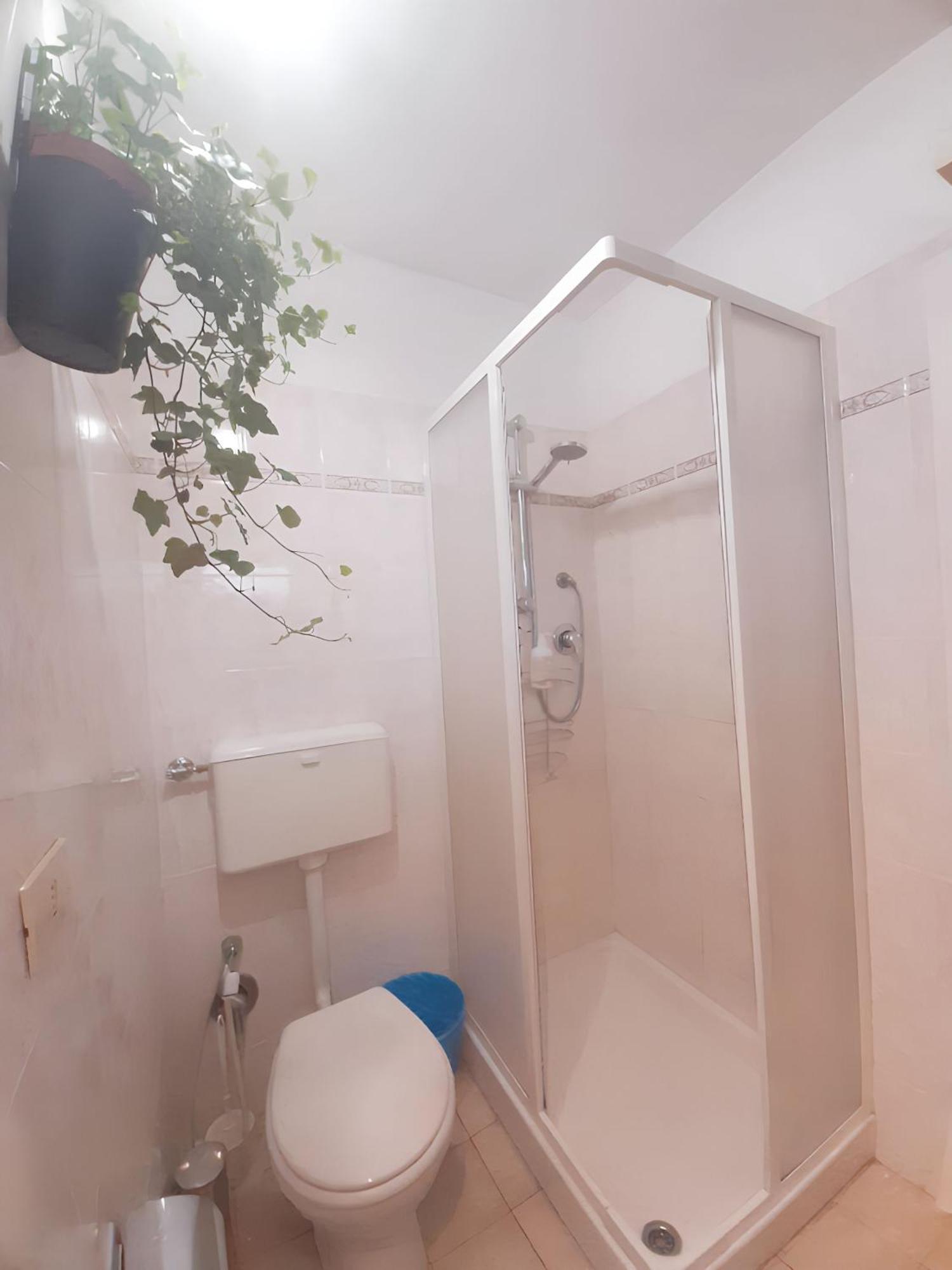 Comfortable Apartment With Sea View In Falcinello Eksteriør billede